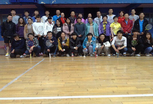 beat365官网师生羽毛球友谊赛顺利举行 beat365官网师生羽毛球友谊赛顺利举行